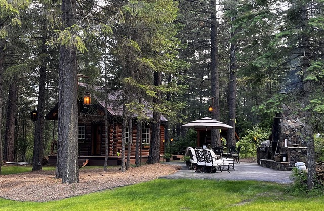 Trappers Cabin, Romantic get away