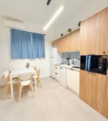Travel Habitat Oceanografic Suites