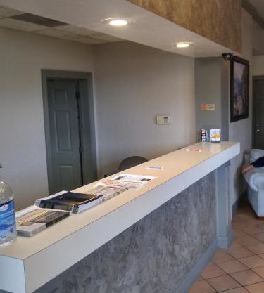 Travelers Rest Motel