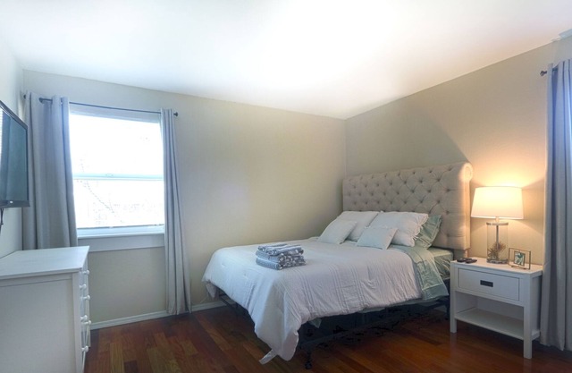 Traveling Professional Housing by the Room