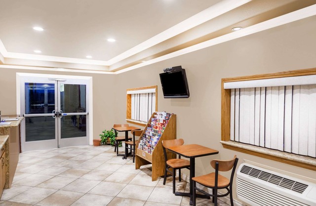 Travelodge by Wyndham Barstow
