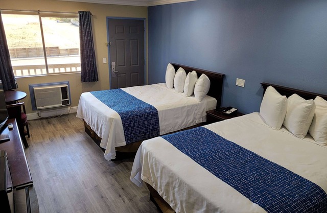 Travelodge by Wyndham Clearlake