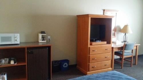 Travelodge by Wyndham Edson