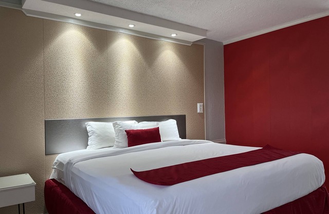 Travelodge by Wyndham Orlando / Heart of International Drive