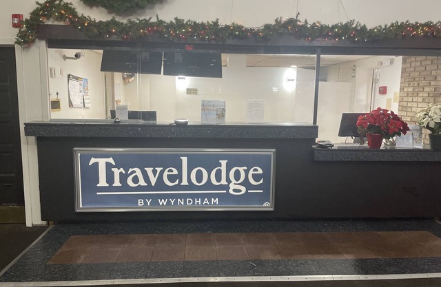 Travelodge by Wyndham Vernon CT