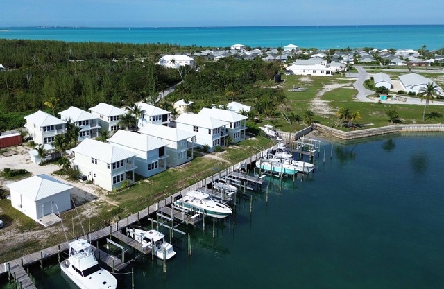 Treasure Cay Getaway with BOAT DOCK! 4 bedroom, pool, & bbq Cabana!
