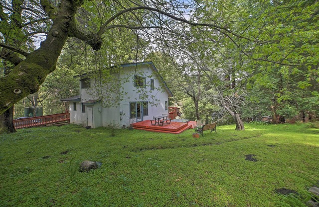 Tree-Lined Los Gatos Home w/ Spacious Deck!