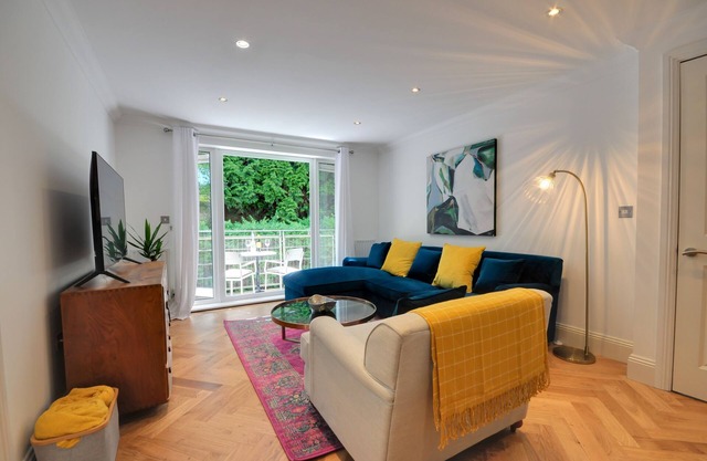 Tree Tops - Zwei Schlafzimmer Wohnung, Schläft 4