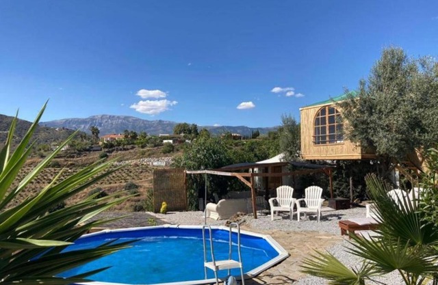 Treehouse ,Casa Arbol, with Spa