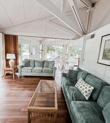 Treetop Village-2bed2bathpoolsdock6-8pp