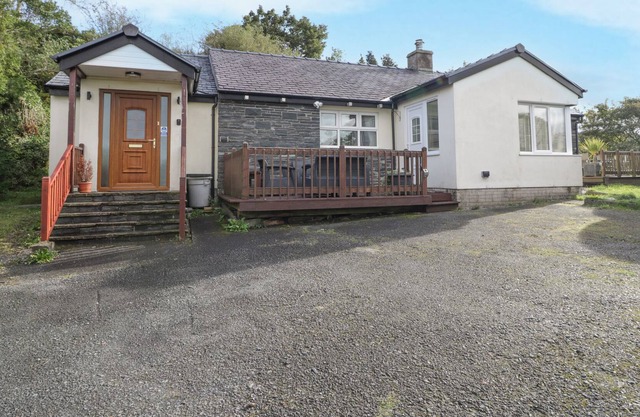 Trem Y Dyffryn, LLAN FFESTINIOG