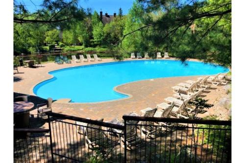Tremblant Prestige - Plateau 230-3
