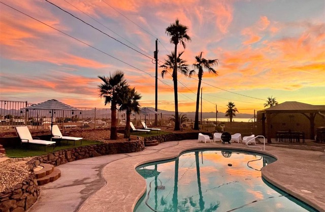 Trendy Desert Getaway Pool, Spa, Game Room