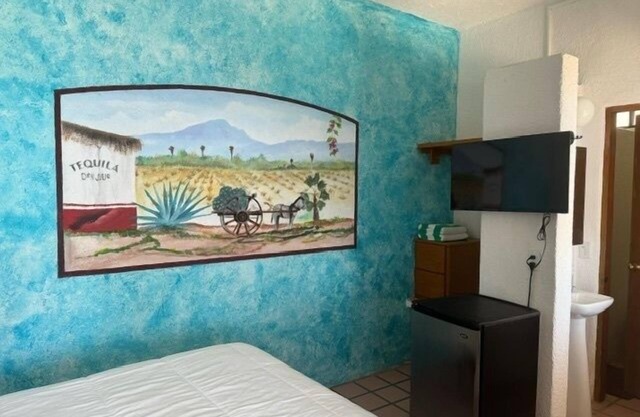 Tres Generaciones Ocean view poolside room