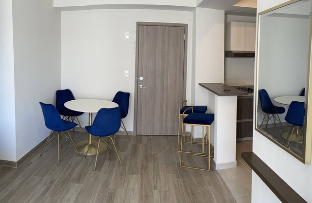 Tres Lagos Condo