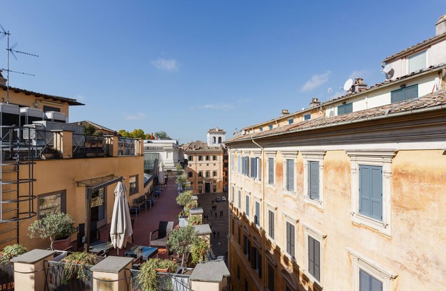 Trevi Penthouse mit Charme