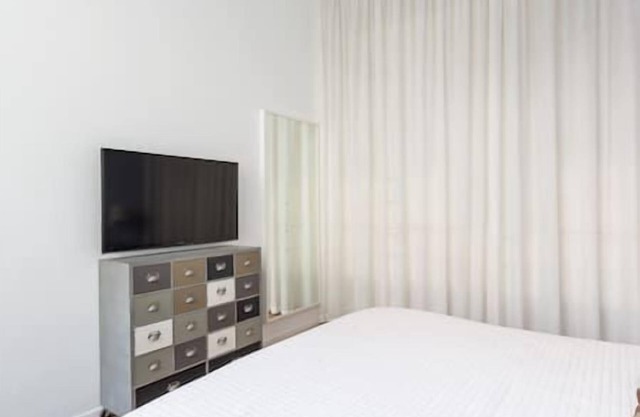 Tricolor Square Modern Two-room apartment