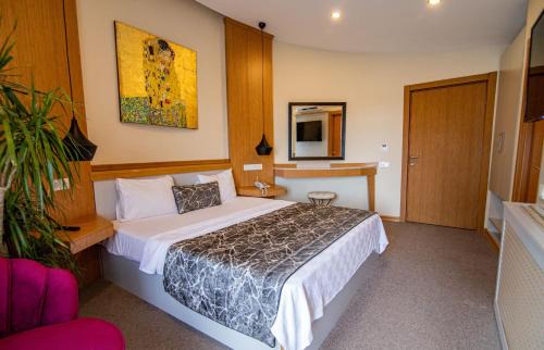 Trikos Boutique Hotel