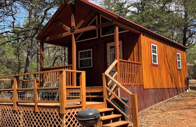 TRINITY OAK OASIS CABIN: Spiritual Retrt & Country Resort for Rest & Restoration