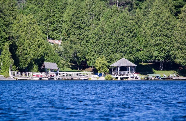 Dreiheit auf Baron Bay