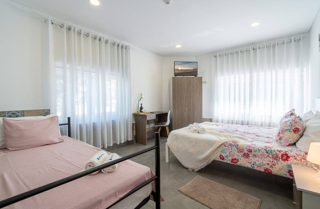 Triple Room w/ Terrace and Pool by HostWise Arvore