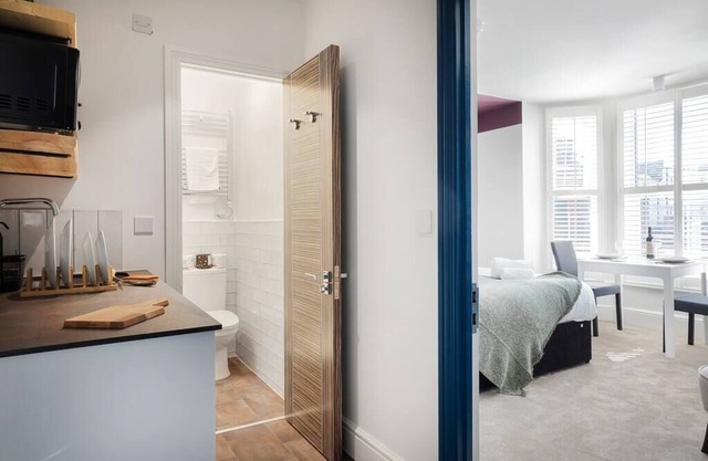 Triple Room with Private Bathroom