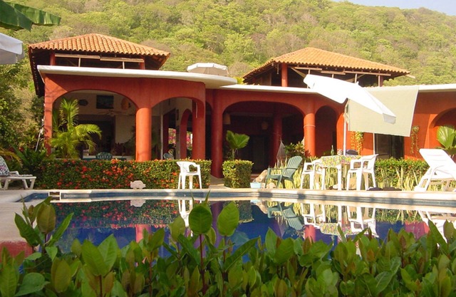 Troncones B & B / Rental Villa - direkt am Strand, Pool, Aussicht - Casa Delfin Sonriente