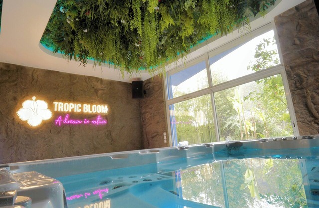 Tropic Bloom Spa und Kino 10 Minuten von Paris