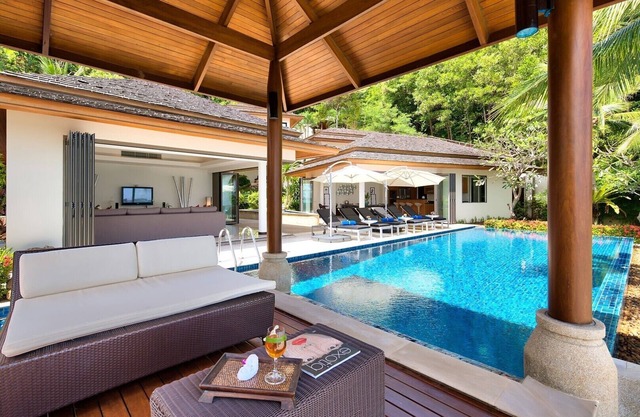 Baan Benjamart, 4 Schlafzimmer Villa