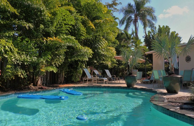 Brassrail Villa - Wunderschöner tropischer Rückzugsort / privater beheizter Pool