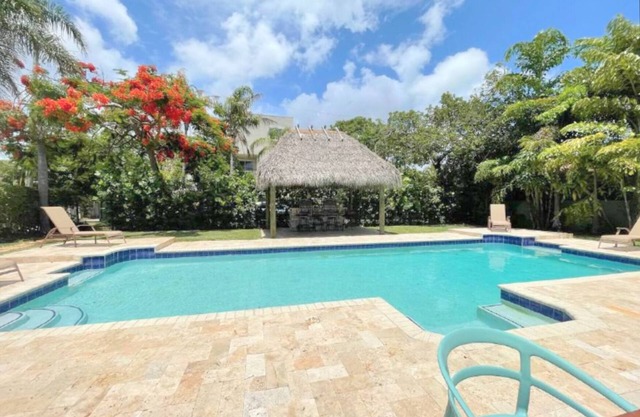 Tropical Breeze S 6 Guests-Heated Pool-Golf-Beach