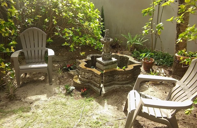 Tropischer Garten 2 Schlafzimmer Apt. Im Strandhaus