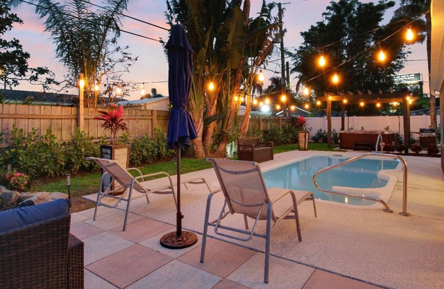 Tropical Pool and Hot Tub House