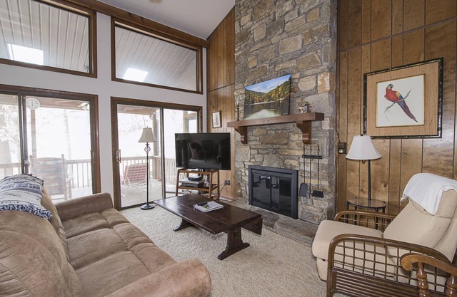 Forelle-Strom # 104-B - Poltern Bald Resort