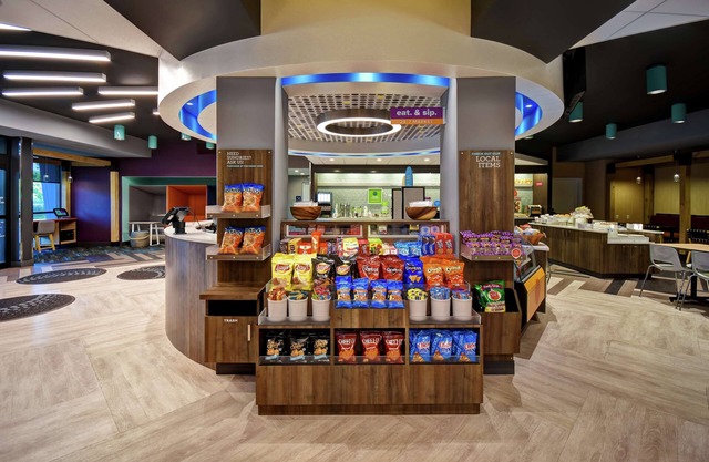 Tru by Hilton Sterling Heights Detroit