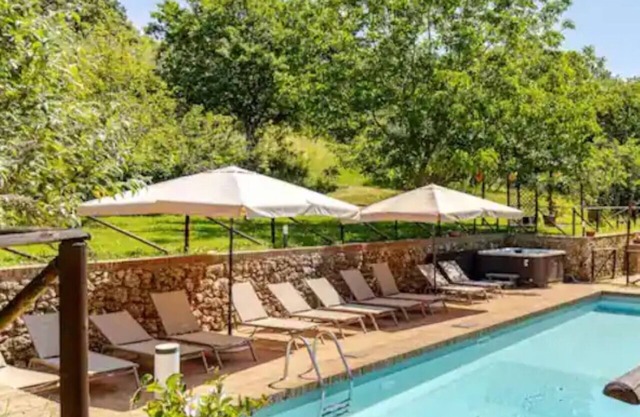 Siena, die wahre Toskana! Gesamtes Anwesen in exklusivem20P Pool A/C HotTub WiFi