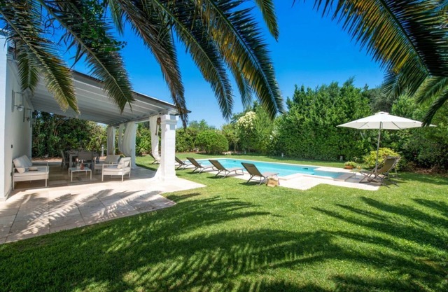 Typische Trulli mit pool in Puglia