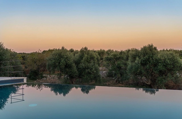 Traumhaftes Trullo-Anwesen mit Pool bei Cisternino