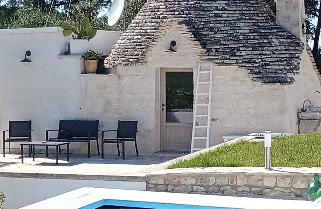 TRULLOVilla FransiscaAlberobello fabelhafter privater Pool kostenlose Parkplätze