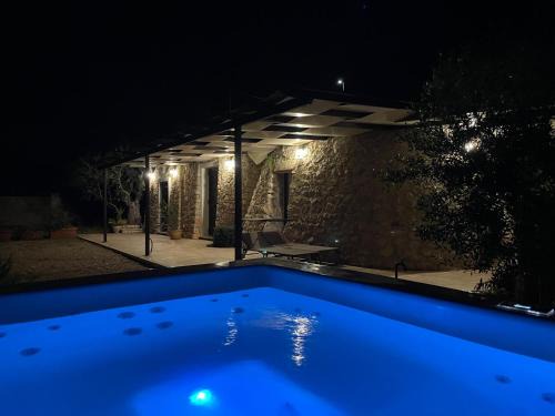 Trullo vista mare con idromassaggio