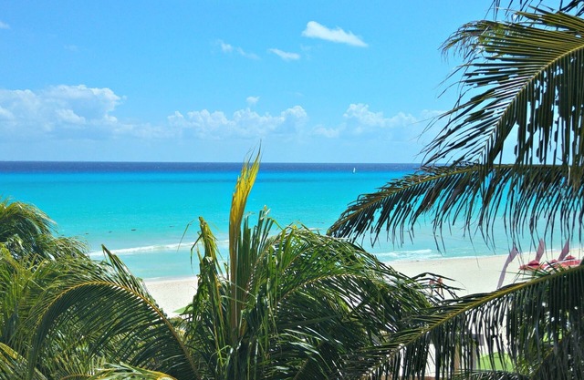Wirklich Ocean Front Penthouse in Playa del Carmen