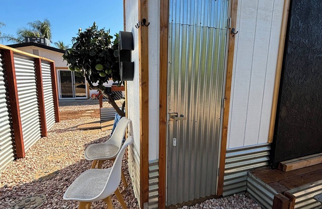 Try The Tiny home experience! No Cleaning Fee.