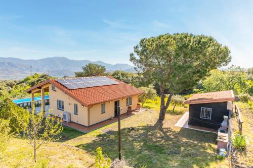 Tuccios villa