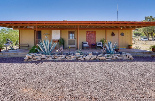 Tucson Desert Getaway: Pet Friendly, Mountain View
