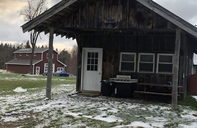TUG HiLL Cabin on Twin Pond Farm