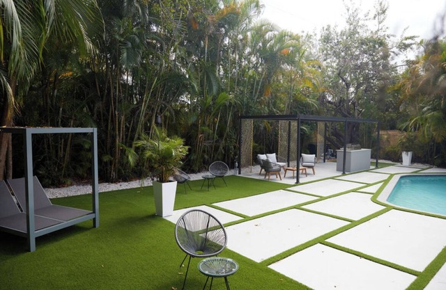 TULUM HOUSE MIAMI SALTWATER HEATED POOL LARGE PRIVATE BACKYARD NEAR BEACH