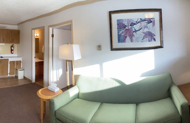 Tumbler Ridge Inn
