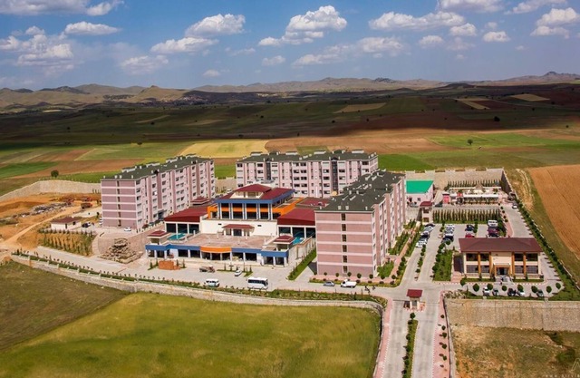 Tuna Termal Resort & Spa Hotel