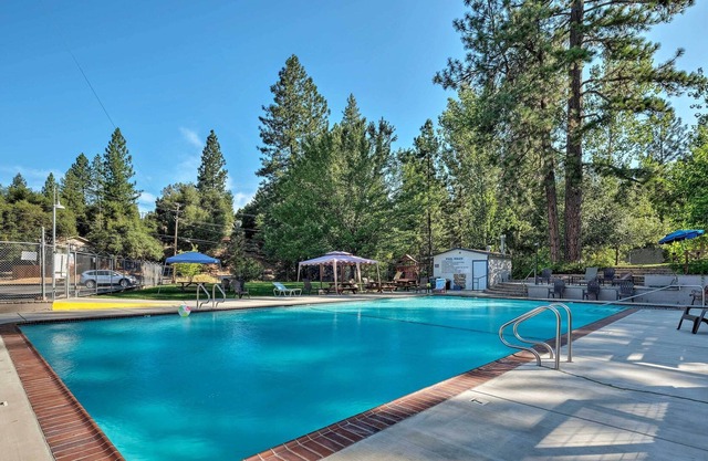 Tuolumne Vacation Rental ~ 45 Mi to Yosemite