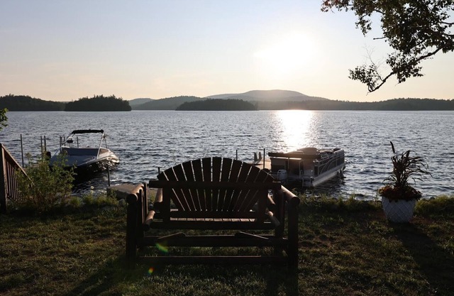 Tupper Lake Lakefront Retreat